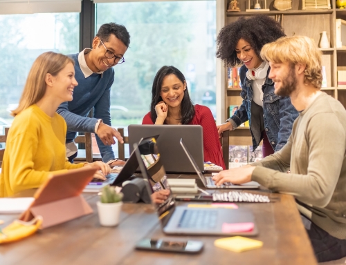 YY易游m6米乐工作生活体验