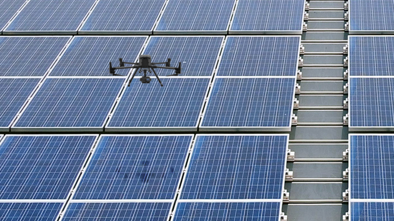 AUO uses modified drones equipped with IR sensors in conducting comprehensive module health diagnostics